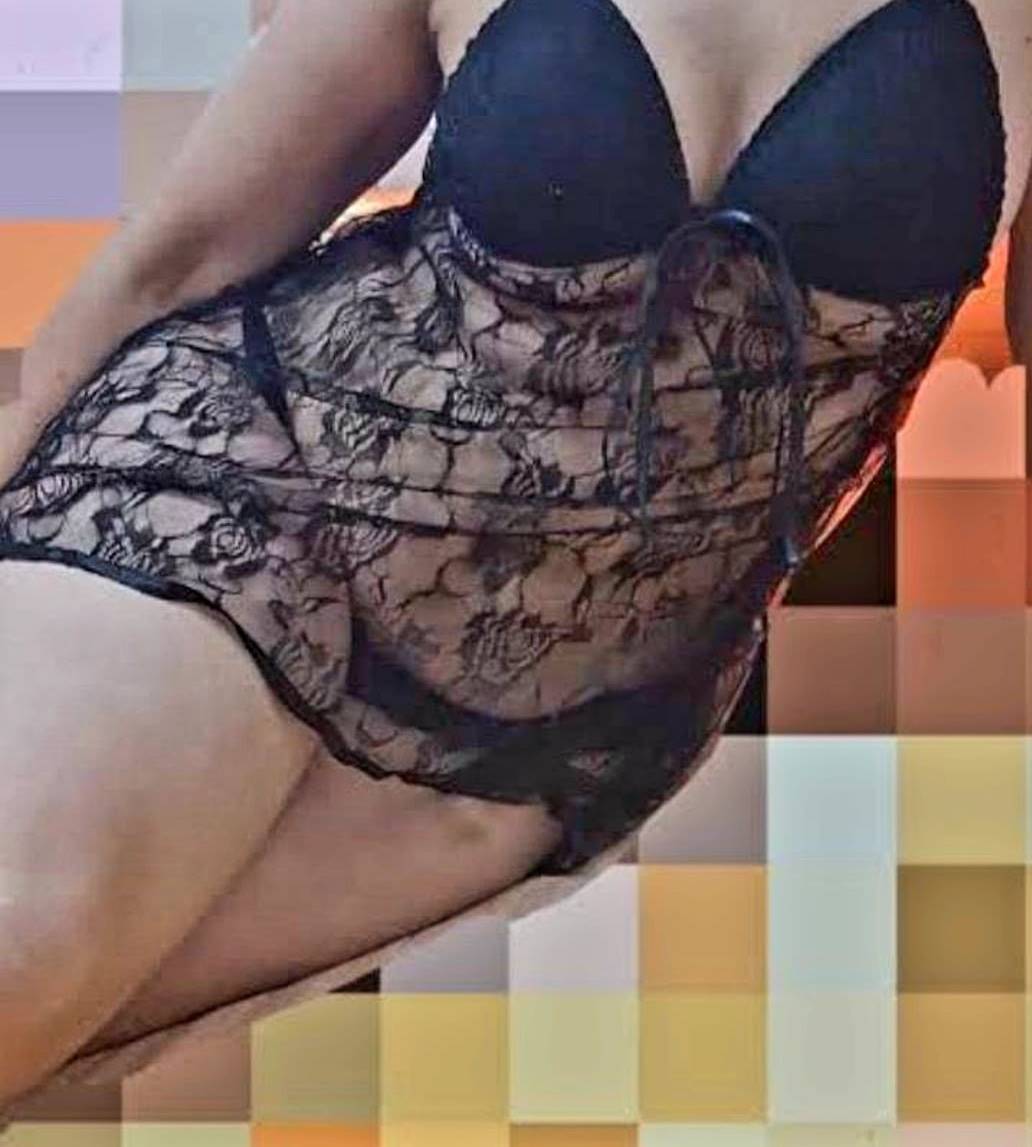 Masöz Escort Bayan İpek İle Tutkunun Sıcaklığını Yakalayın